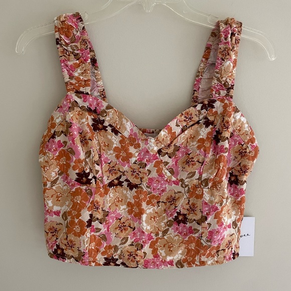 Japna Tops - JAPNA Floral Crop Top Size L
